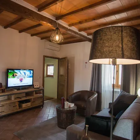 Vino Appartamento San Quirico dʼOrcia