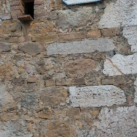 Vino * San Quirico d'Orcia